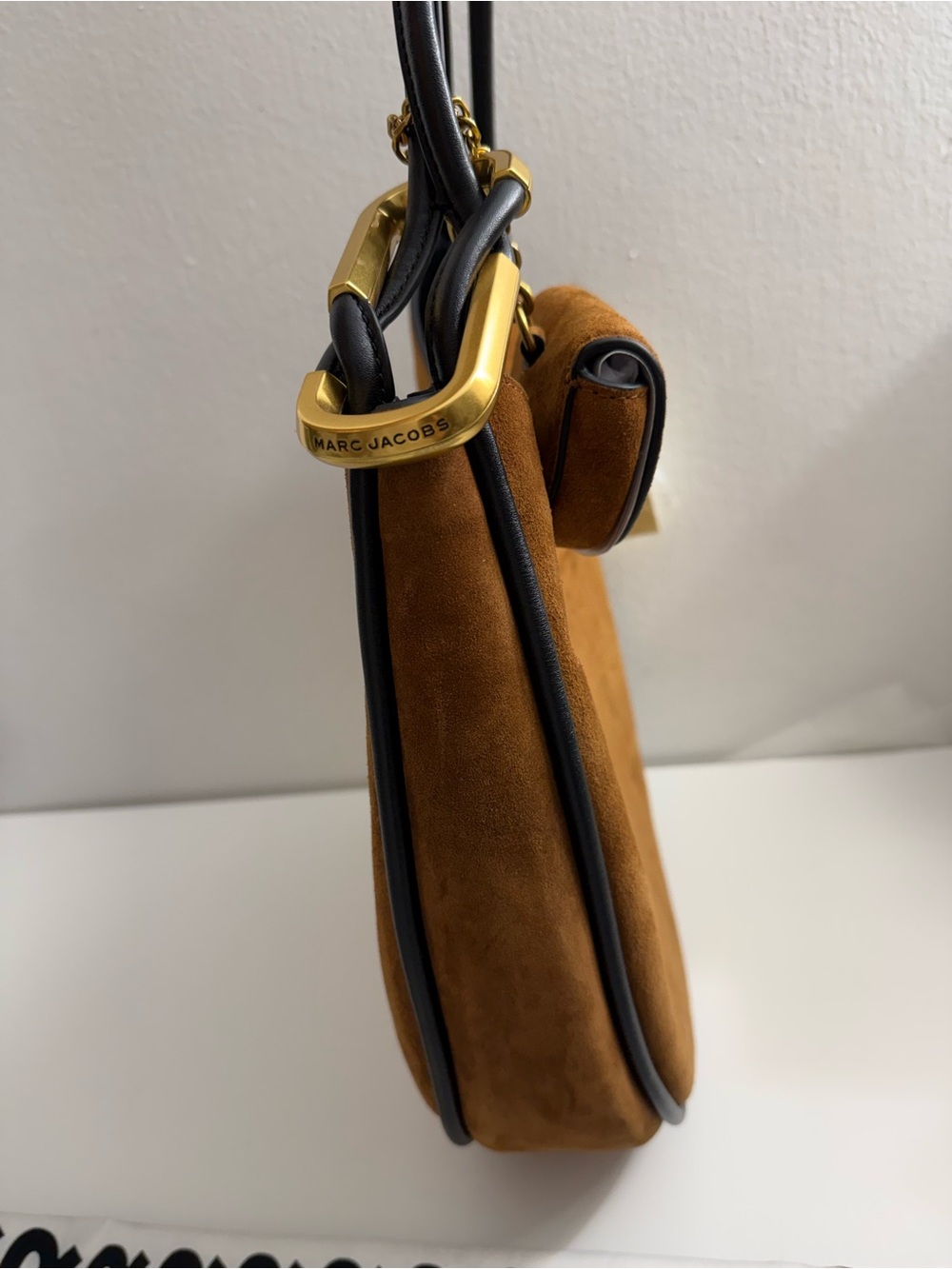 MARC JACOBS
The Suede Large Dual Hobo Bag - Picture 12 of 16